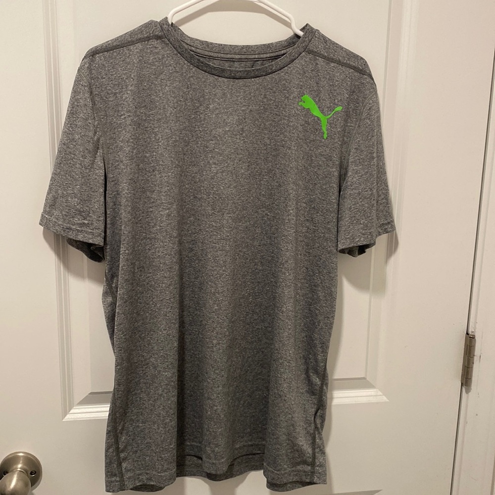 PUMA Gray Active Shirt Size L